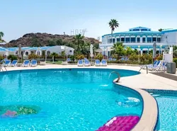 Holiday Beach Resort