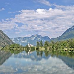 Salzkammergut Accommodation Abudhabi
