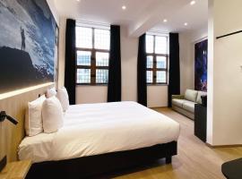 Comic Art Hotel Accommodation Abudhabi