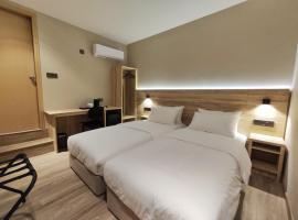 Nuvo Hotel Accommodation Abudhabi