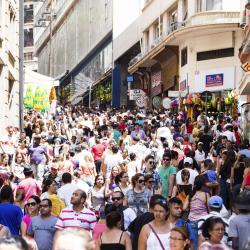 Rua Vinte e Cinco de Marco, Sao Paulo Accommodation Abudhabi