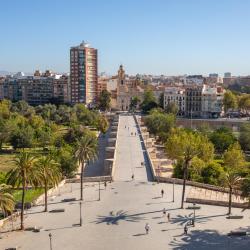 Valencia Accommodation Abudhabi