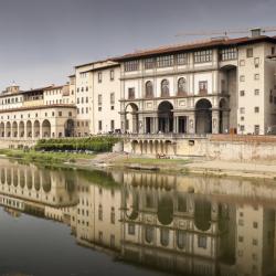 Uffizi Gallery, Florence Accommodation Abudhabi
