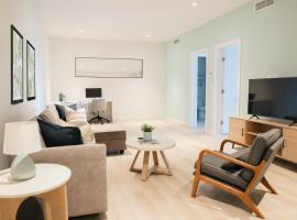 Governors Village - 1,2,3 & 4 Bedroom Apartments on Seven Mile Beach Corridor Accommodation Abudhabi