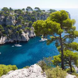 French Riviera Accommodation Abudhabi