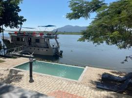 Waters Edge Liwonde Accommodation Abudhabi