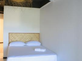 Airport Manini Lodge Accommodation Abudhabi