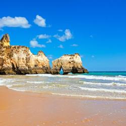 Alvor Accommodation Abudhabi
