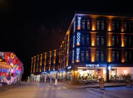 WestDoor Hotel Accommodation Abudhabi