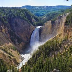 Yellowstone Accommodation Abudhabi