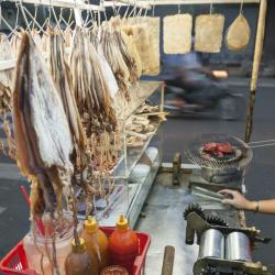 Ha Long Night Market, Ha Long Accommodation Abudhabi